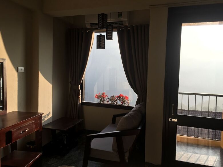 Sapa Hills Hotel