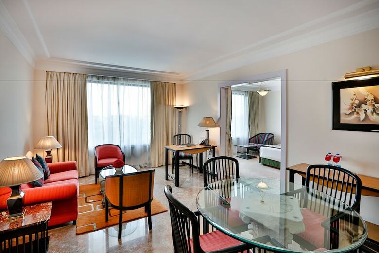 Hotel Crowne Plaza Chennai Adyar Park