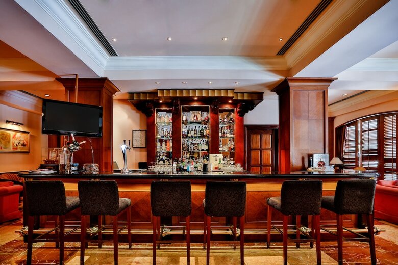 Hotel Crowne Plaza Chennai Adyar Park