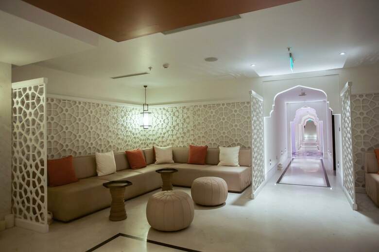 Hotel Crowne Plaza Chennai Adyar Park