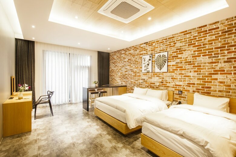 Hotel T.point