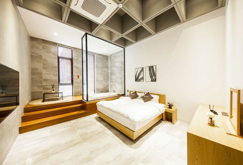 Hotel T.point