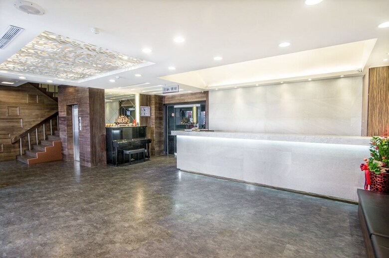 Zhao Lai Hotel