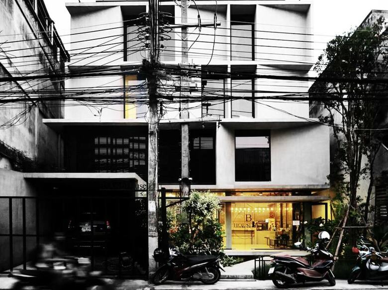 Hotel B Arch House