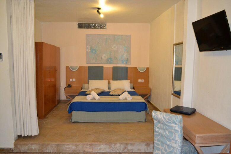 Regos Resort Hotel