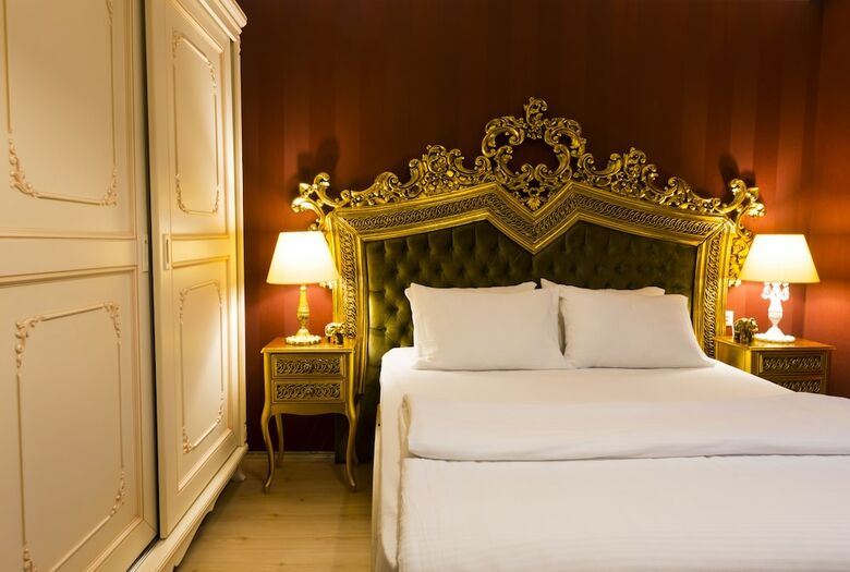 Real King Residence Hotel