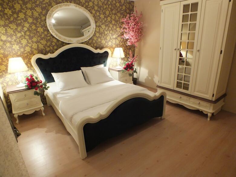 Real King Residence Hotel