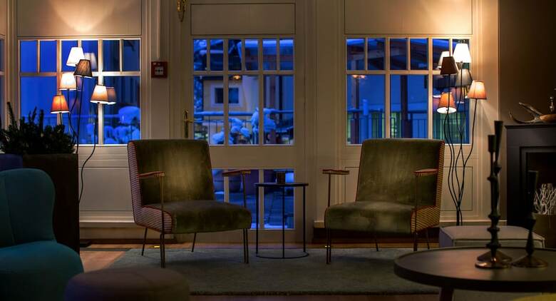 Two Timez Boutique Hotel