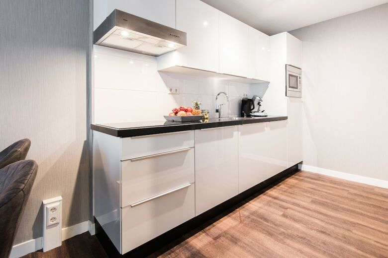 Short Stay Group Ndsm  Serviced Apartments
