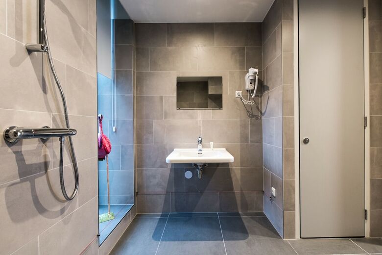Short Stay Group Ndsm  Serviced Apartments