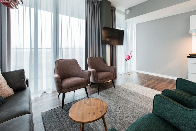 Short Stay Group Ndsm  Serviced Apartments