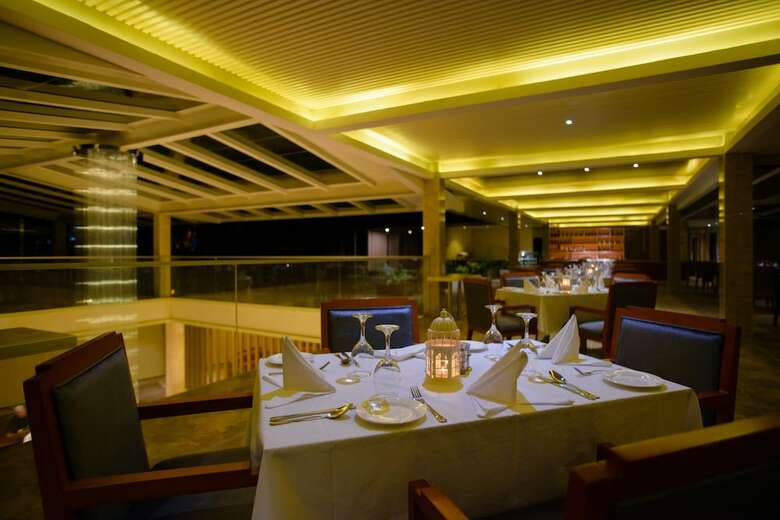 Swiss Lenana Mount Hotel