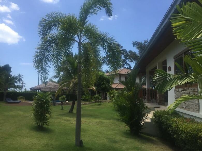 Villa Blue Hill Residence