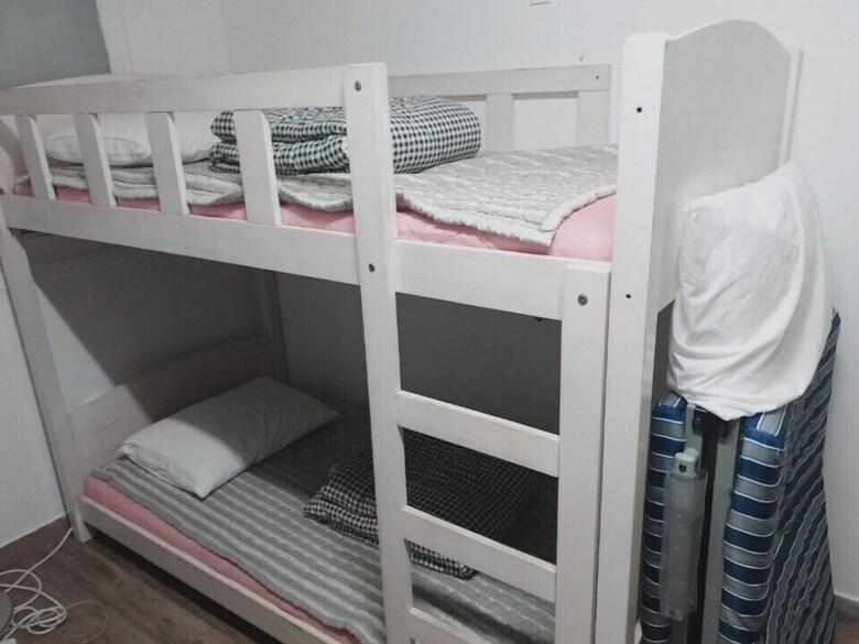 Hostal Orange Guesthouse - Hostel