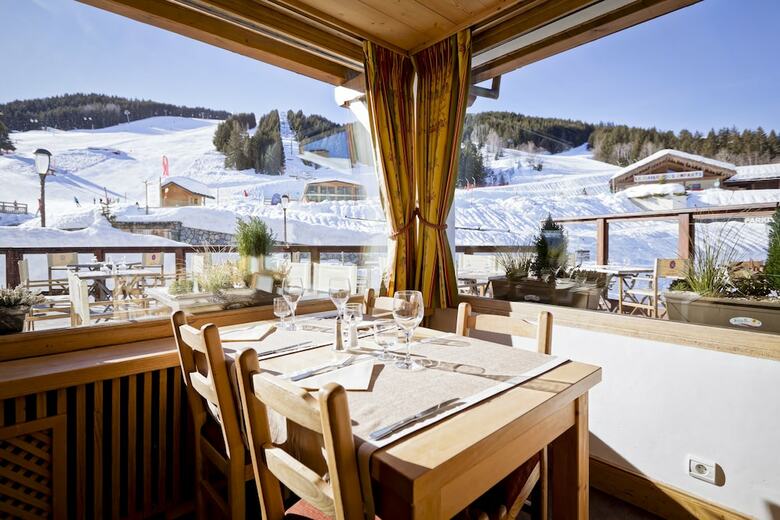 Hotel H�tel Les Flocons