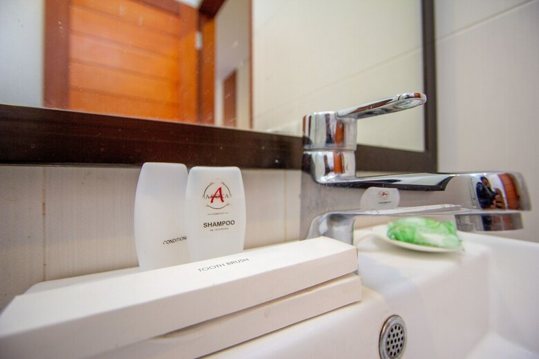 Asoka Hotel And Suite