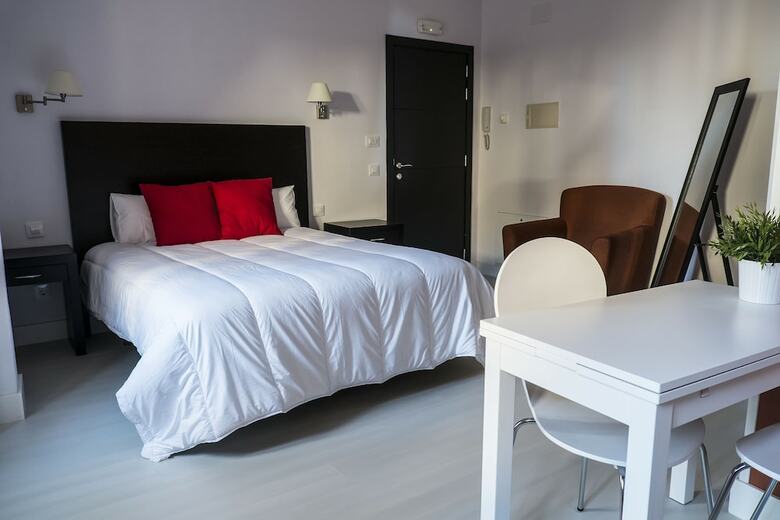 Apartamentos Jardin de Velarde