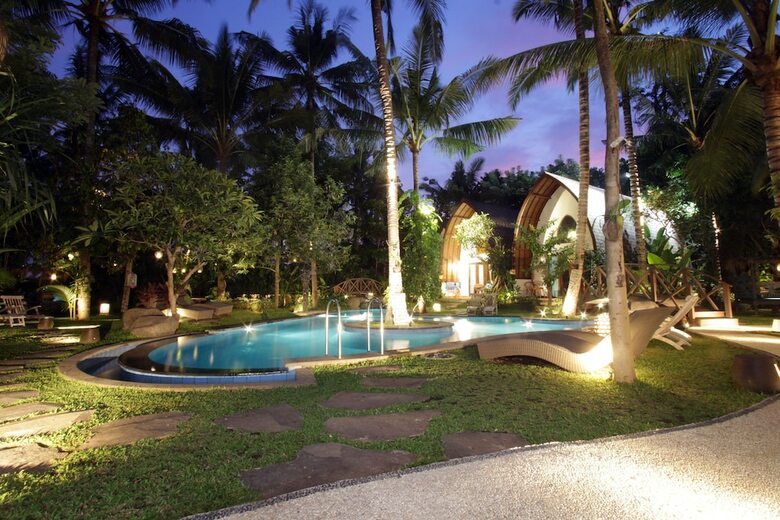 Hotel Green Bird Villa