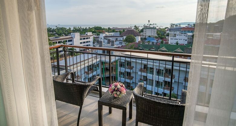 Hotel Ava Sea Resort