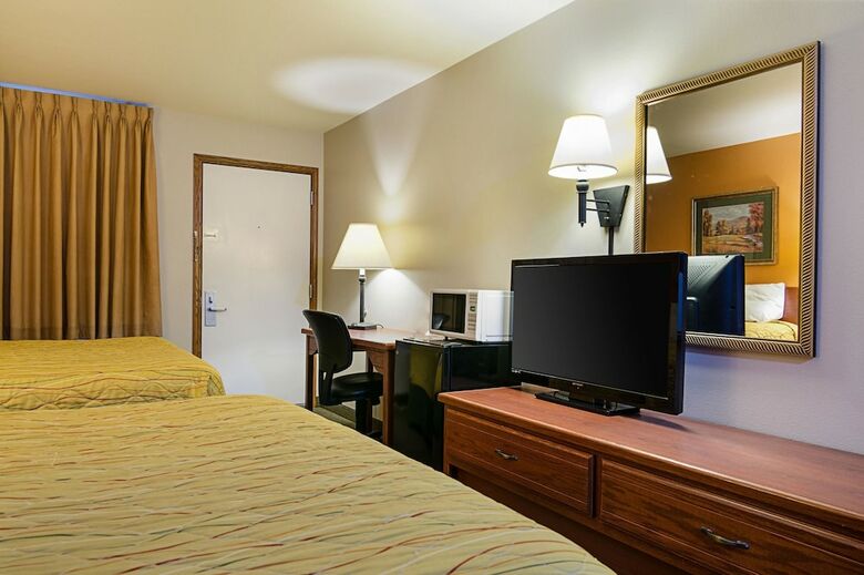 Hotel Rodeway Inn