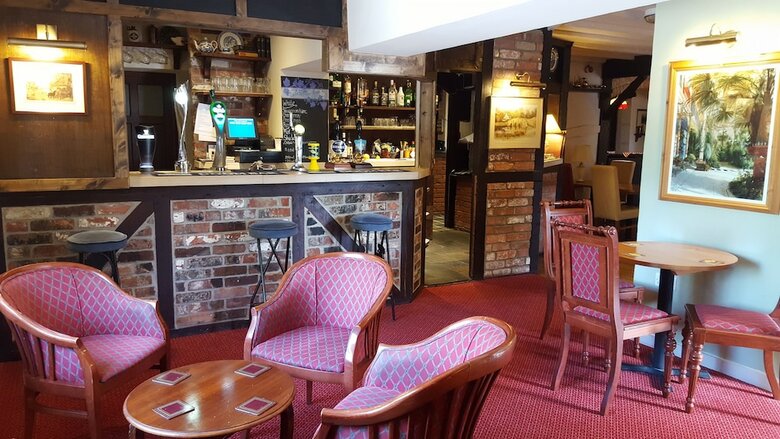 Walnut Tree Hotel