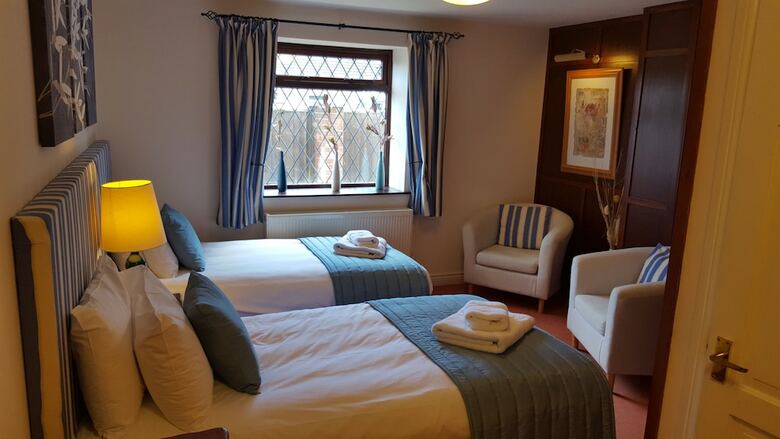 Walnut Tree Hotel