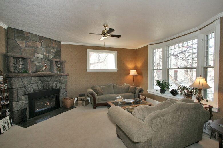 Avenue Hotel Bed & Breakfast
