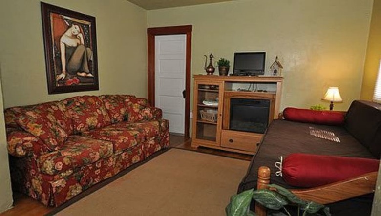 Avenue Hotel Bed & Breakfast