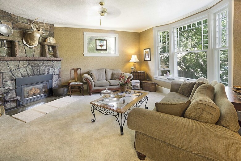 Avenue Hotel Bed & Breakfast