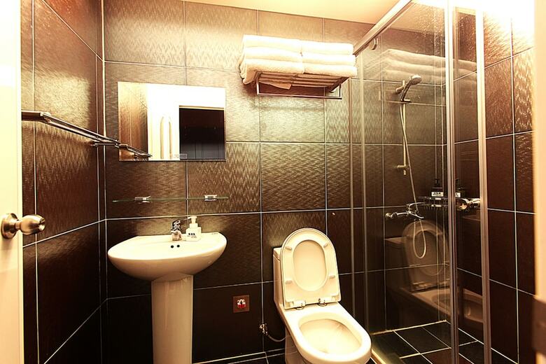 3dsunflower Embossed B&B