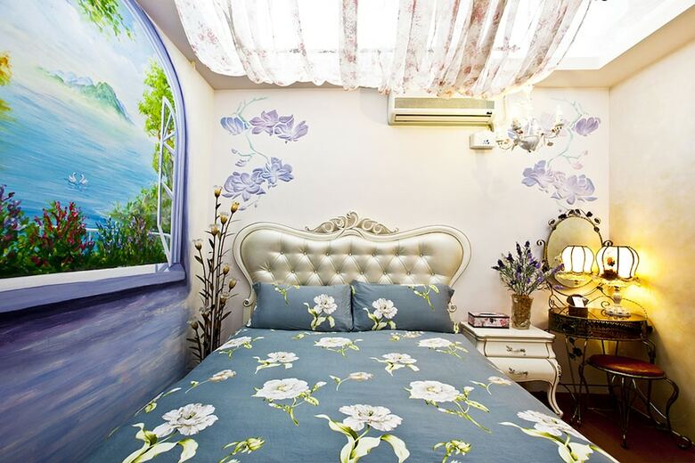 3dsunflower Embossed B&B
