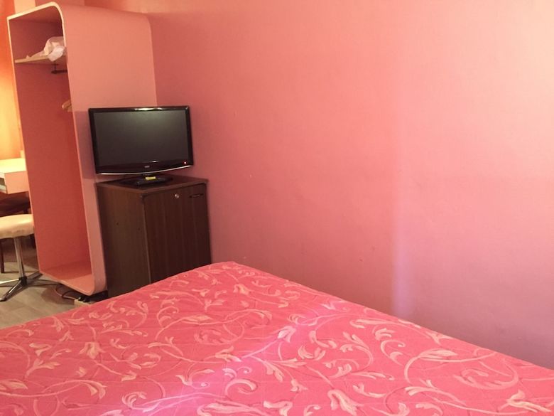 Hotel H�tel Des Pyr�n�es - Nation