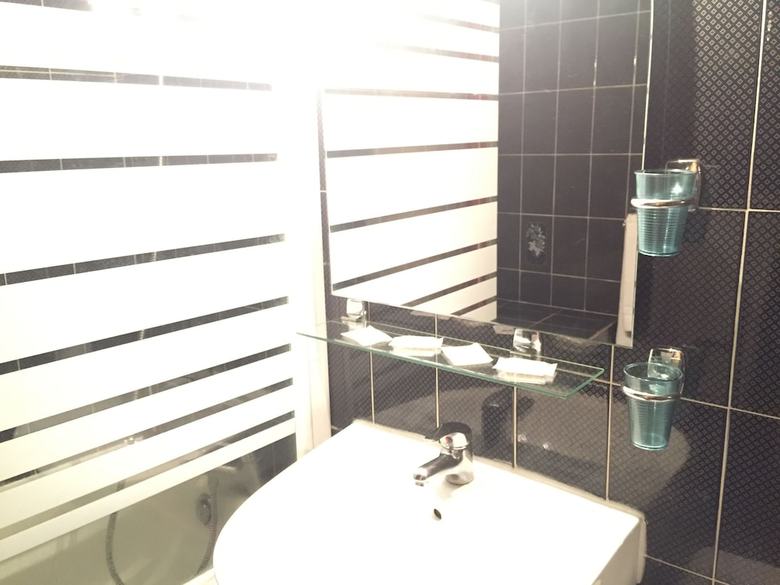 Hotel H�tel Des Pyr�n�es - Nation
