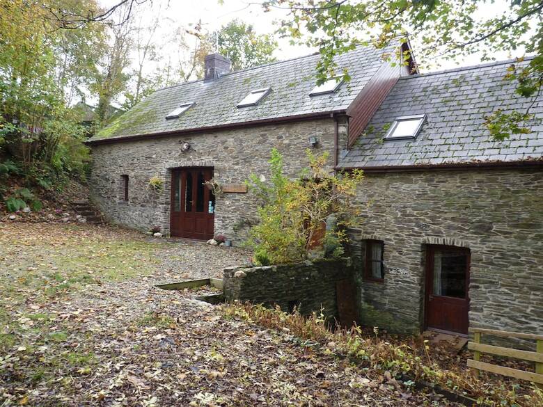 Ceridwen House