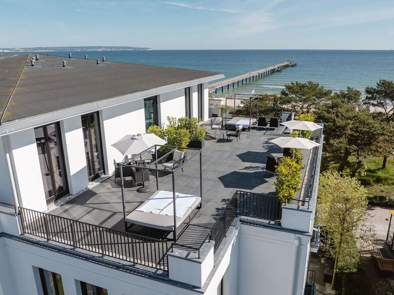 Hotel Cer�s Am Meer