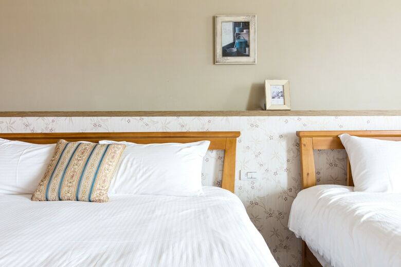 Hotel Jhongshan Building Bed And Breakfast