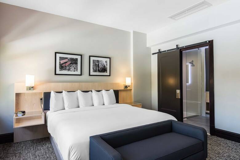 The Waters, Ascend Hotel Collection