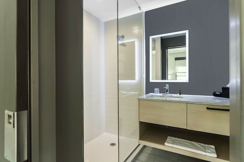 The Waters, Ascend Hotel Collection