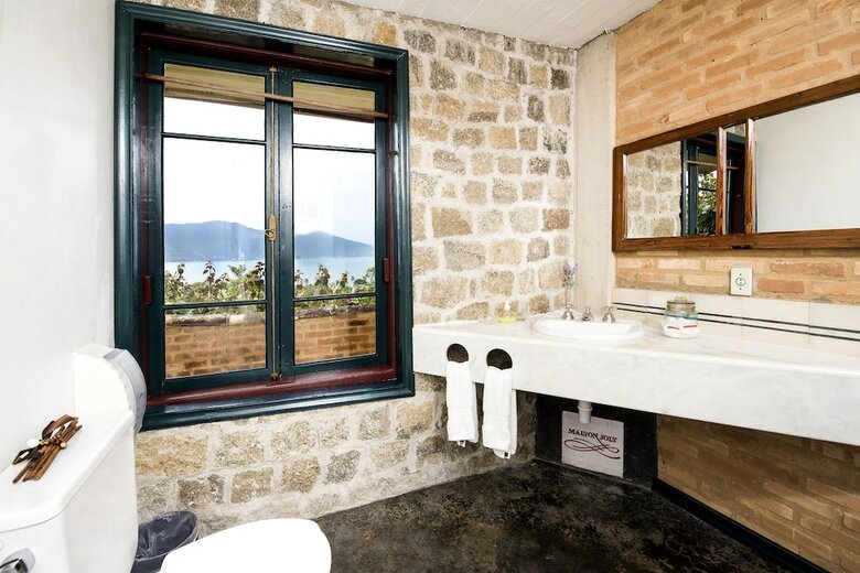 Velinn Hotel Maison Joly