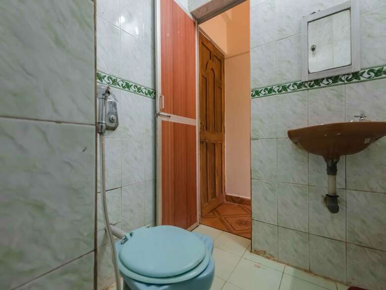 Hotel Oyo 5651 Stayout Near Baga Beach