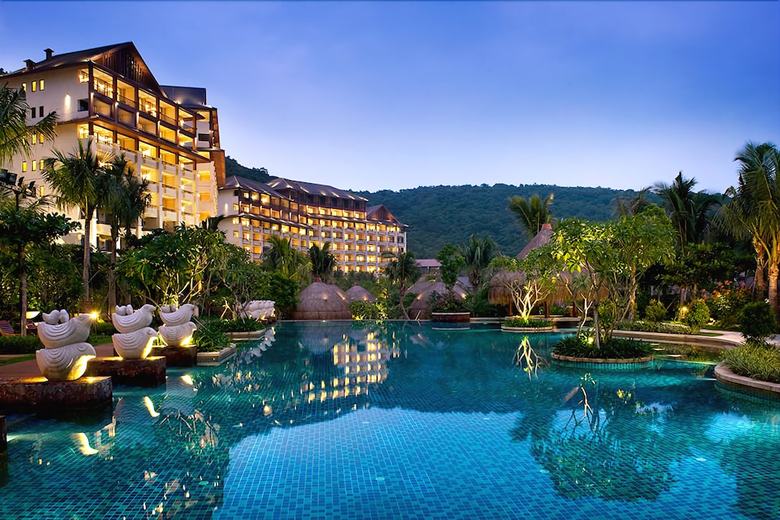 Shixishu Jianguo Yalong Bay Resort Hotel