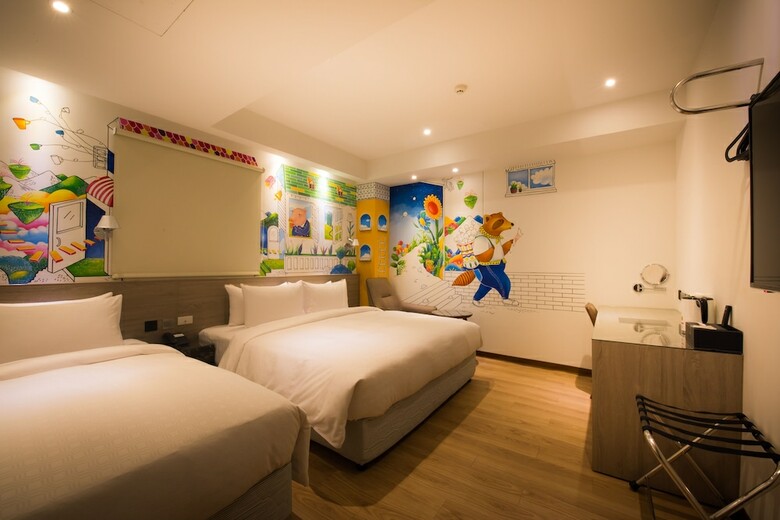 Legend Hotel Pier 2