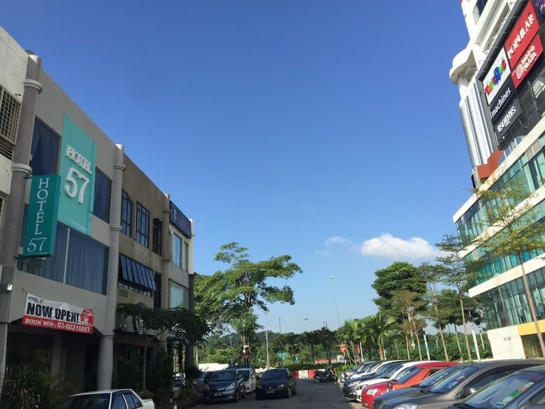 Hotel 57