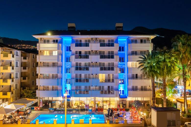 Blue Heaven Apart Hotel