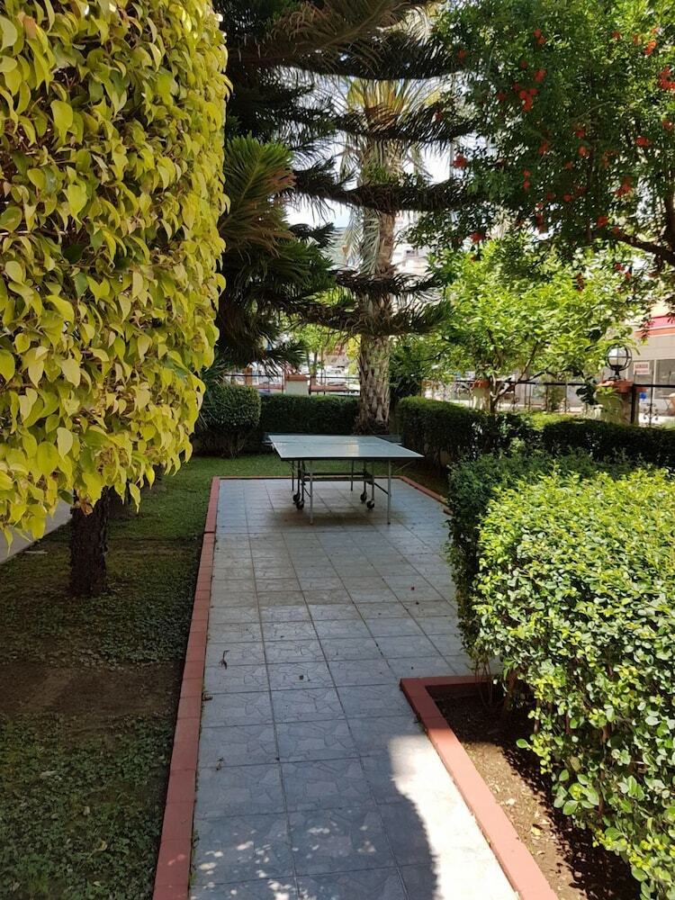 Blue Heaven Apart Hotel