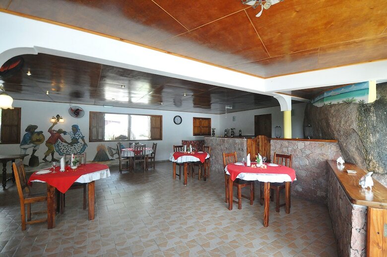 Hotel Acquario Villa