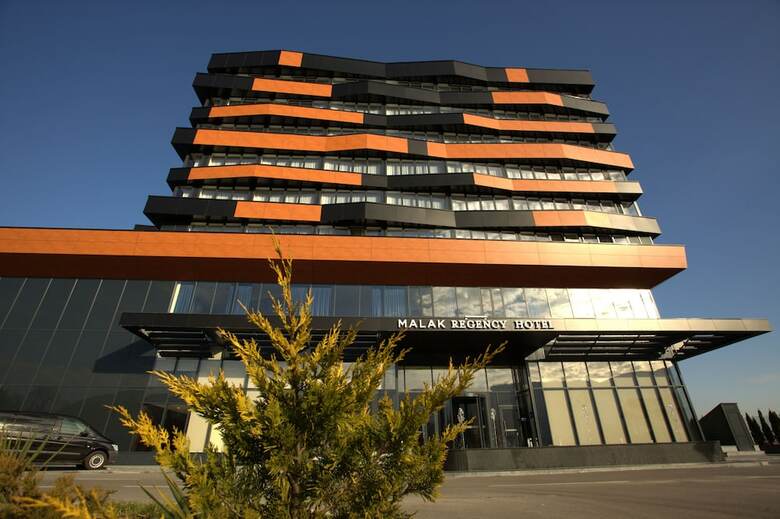 Malak Regency Hotel