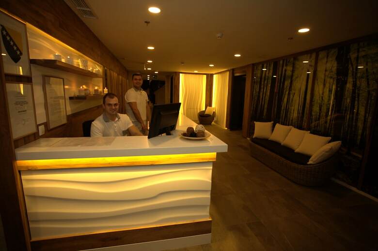 Malak Regency Hotel