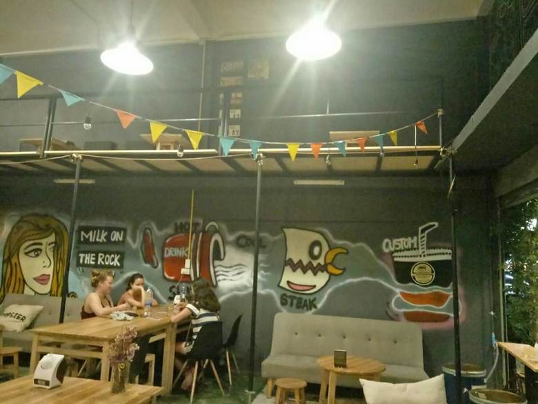 Hostal Norn Nung Len Cafe & Hostel