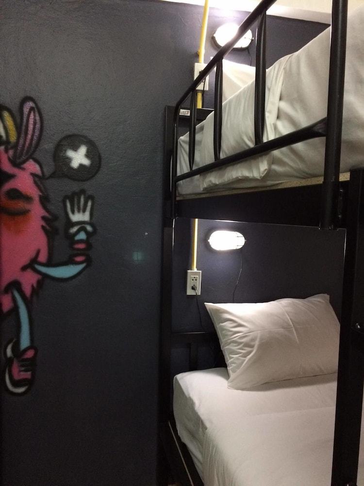 Hostal Norn Nung Len Cafe & Hostel